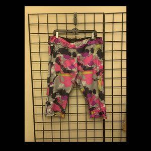 Active capri leggings